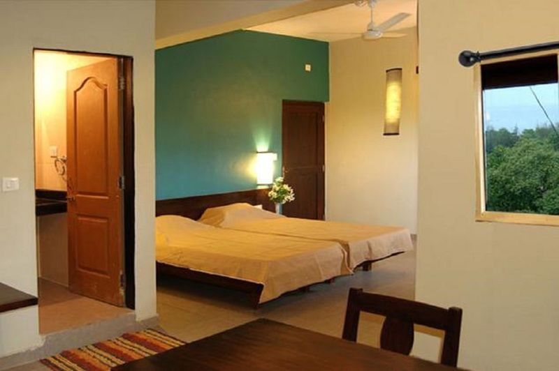 Oyo Flagship Paradise Inn Near Immaculate Conception Church 帕纳吉 外观 照片